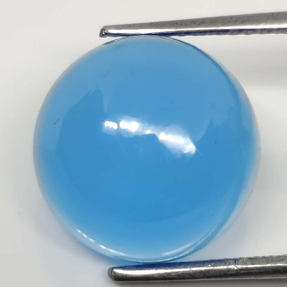 6.95 ct Natural Blue Chalcedony: No Reserve! Title: 6.95 ct Natural Blue Chalcedony Additional Information: Gemstones: Chalcedony Carat Weights: 6.95 ct Size/Dimensions: 11 X 11 mm Materials & Techniques: Chalcedony Shipping: Domesti