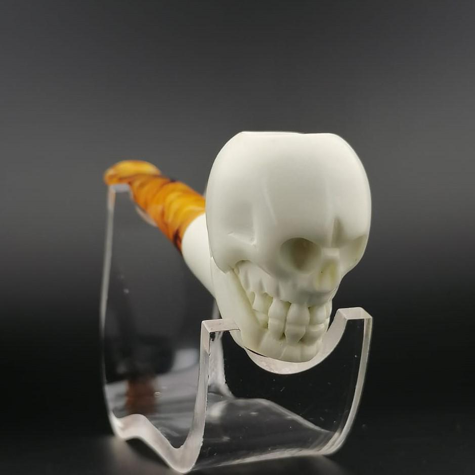 Skull Meerschaum Pipe: Title: Skull Meerschaum Pipe Materials: Meerschaum Dimension: 5.5 inch (14cm) Additional Information: Skull,Hand carved Meerschaum Pipe. Made in Turkey,Eskisehir by Meerschaum Carve Master.Best Qualit