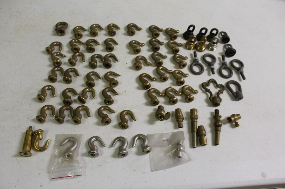 Chandelier Brass Hooks ,and swivels , Brass New (1 of 7)