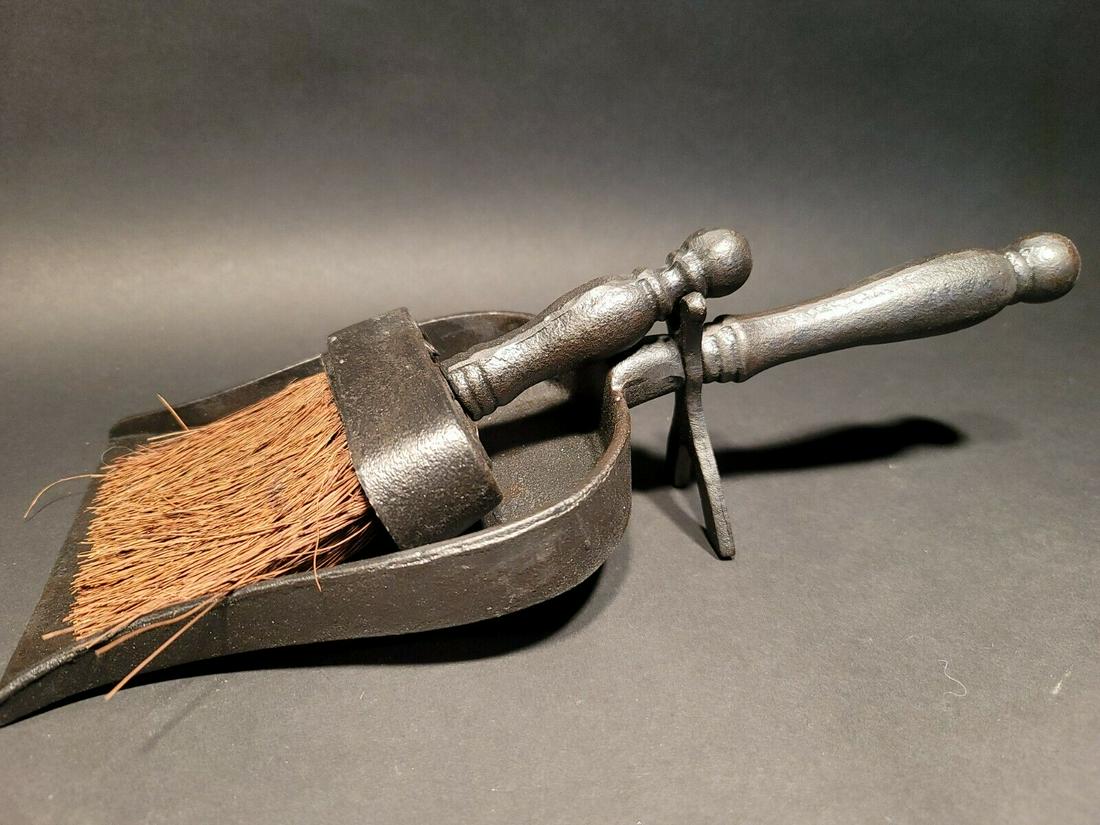 Cast Iron Fireplace Tools Dust Pan & Broom (1 of 12)