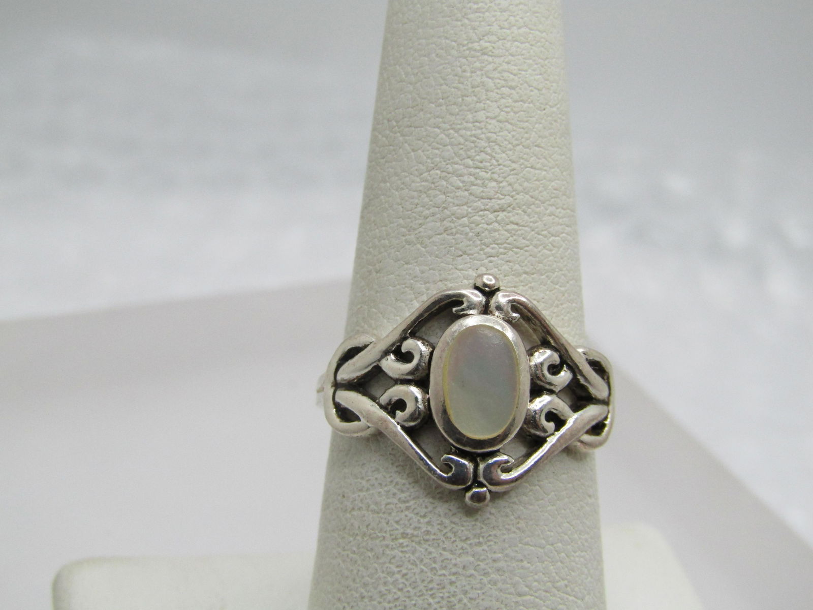 Vintage Sterling Mother-of-Pearl Ring, Sz. 7.5, Scrolled, Signed (1 of 7)