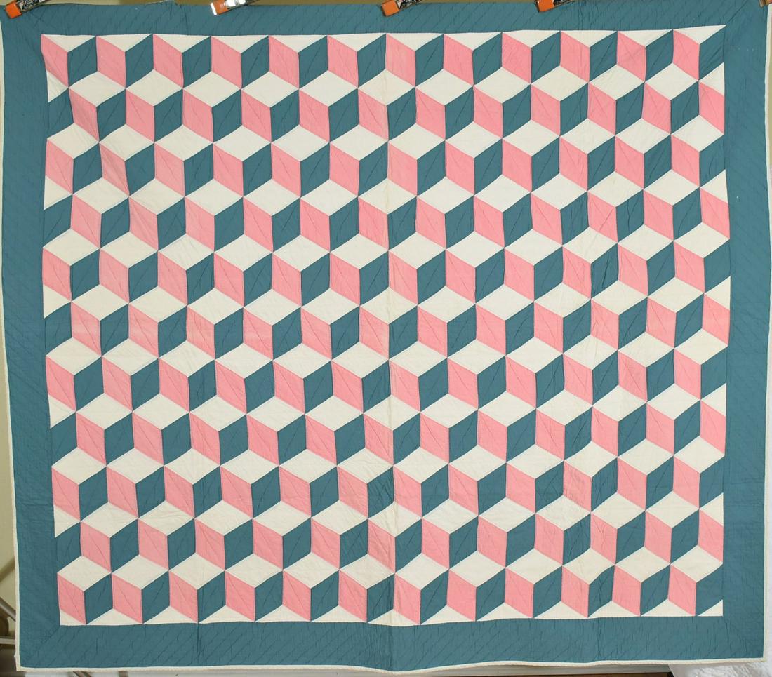 Graphic 30's Tumbling Blocks Quilt (1 of 6)