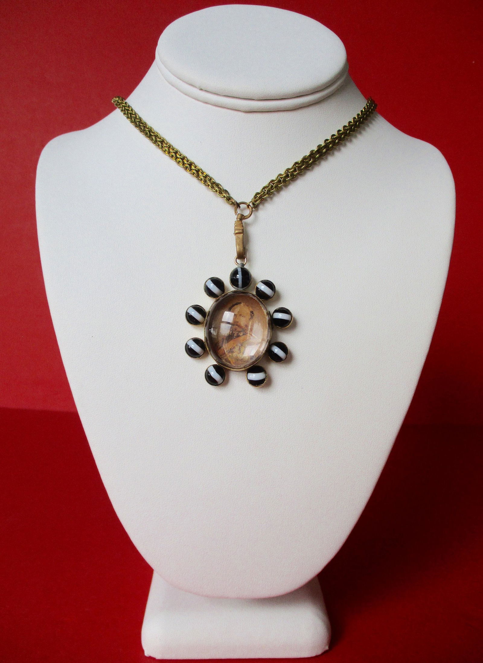 Antique Banded Agate & Pinchbeck Locket/Necklace (1 of 10)