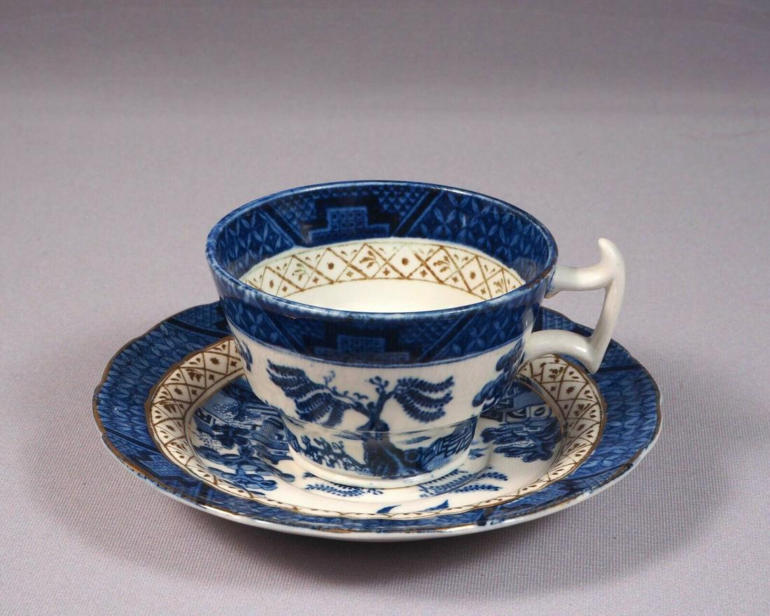 England BOOTHS Real Old willow GOLD TEA COFFEE Cup Saucer Set England (1 of 5)