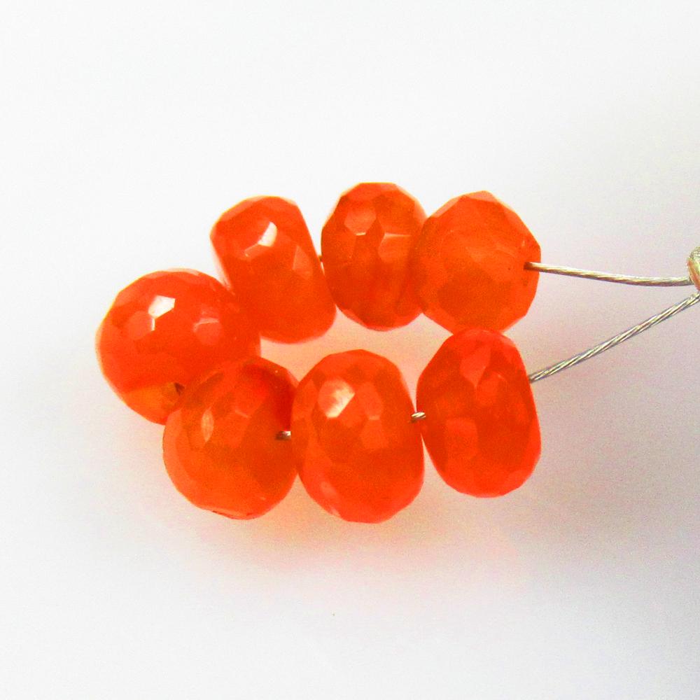 6.46 Ctw Natural 7 Orange Carnelian Round Beads: No Reserve! Title: 6.46 Ctw Natural 7 Orange Carnelian Round Beads Stone Clarity: Semi-Transparent Gemstones: Natural Carnelian Beads Carat Weights: 6.46 Size/Dimensions: 5.50 to 6.20 mm / 7 PC's Addi