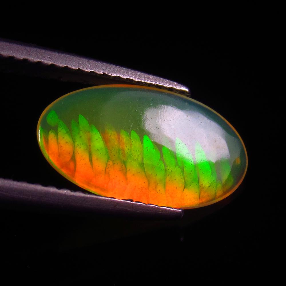 Natural Multicolor Opal - 1.07 Ct (1 of 3)