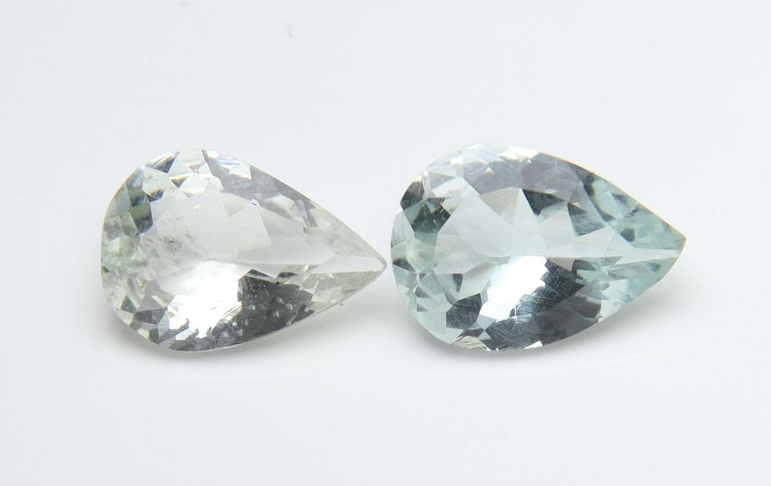 1.55 cts Natural Green Beryl Set: No Reserve! Title: 1.55 cts Natural Green Beryl Set Additional Information: Gemstone : Natural Green Beryl Origin : Brazil Weight : 1.55 carats Dimensions : 8.32x5.83x3.22 mm, 8.09x5.72x3.11 mm Shape 
