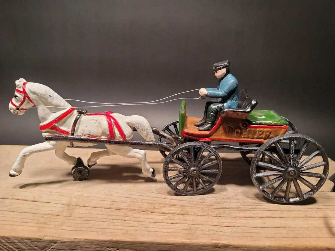 Cast Iron Horse Carriage Pull Toy (1 of 12)