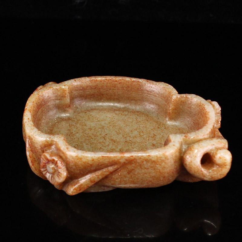 Chinese Hetian Jade Plum Flower Brush Washer (1 of 9)