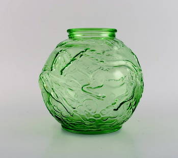 Edvin Ollers (1888-1959) for Elme. Round art deco vase in green pressed art glass with galloping: Title: Edvin Ollers (1888-1959) for Elme. Round art deco vase in green pressed art glass with galloping horses. Swedish design, 1930s. Description: Edvin Ollers (1888-1959) for Elme. Round art deco va