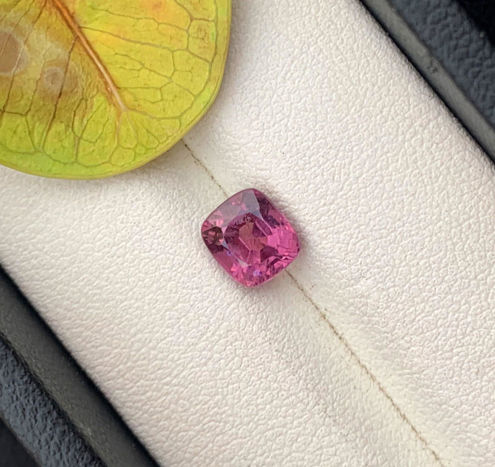 1.50 Crt Natural spinel gemstone from Burma ~7*6*5mm: Materials: Gem type: Spinel Carat weight: 1.50 Description 1.50 Crt Natural spinel gemstone from Burma ~7*6*5mm Weight: 1.50 Crt Size: 7*6*5 mm Origin: Burma Treatment: Natural DHL Shipphing Economy S