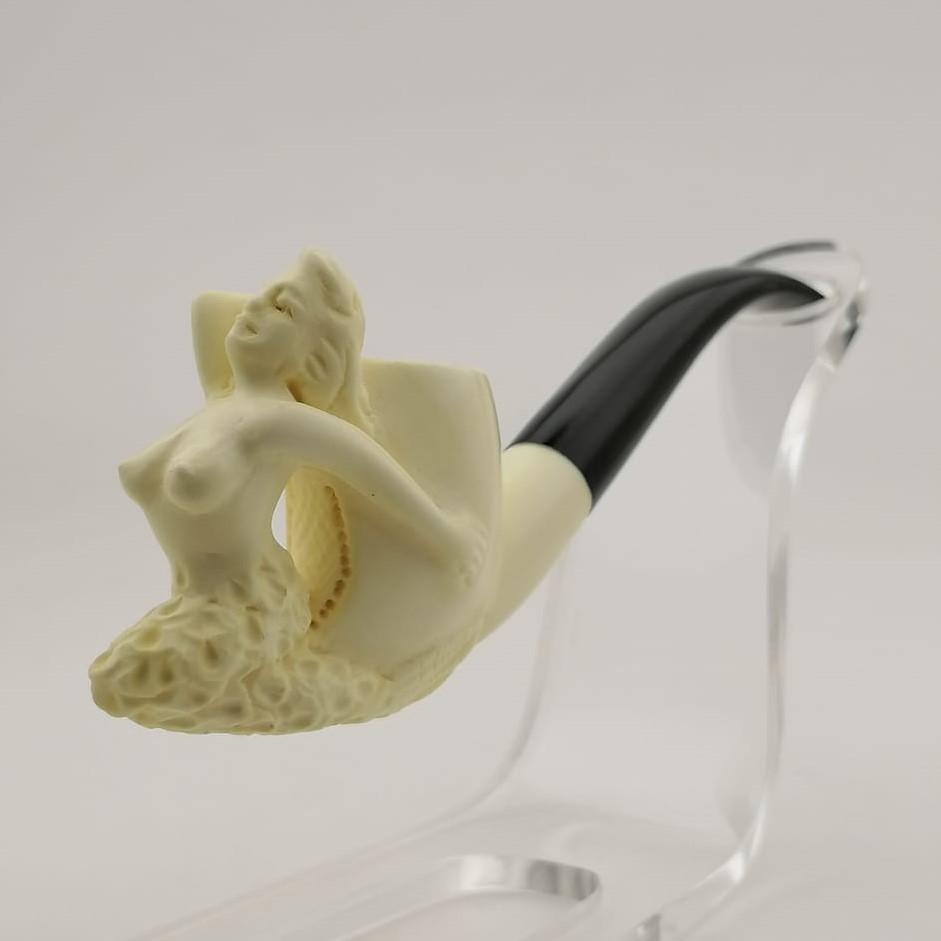 Mermaid Meerschaum Pipe: Title: Mermaid Meerschaum Pipe Materials: Meerschaum Dimension: 5.51 inch(14cm) Additional Information: Mermaid,Hand carved Meerschaum Pipe. Made in Turkey,Eskisehir by Meerschaum Carve Master.Best Qu