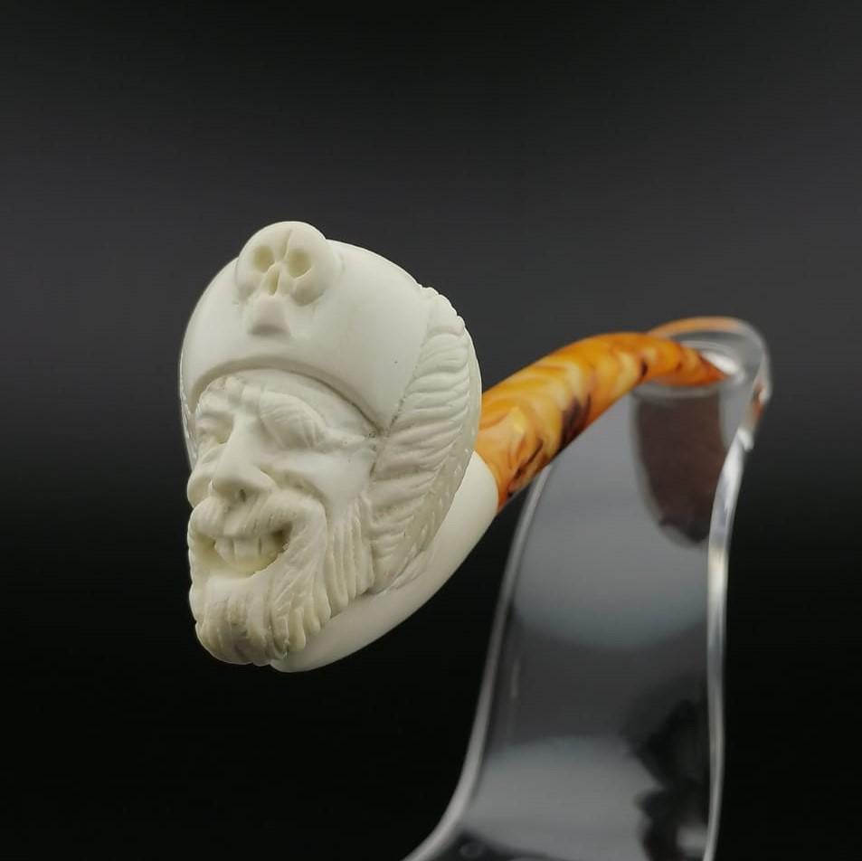 Pirate Meerschaum Pipe: Title: Pirate Meerschaum Pipe Materials: Meerschaum Dimension: 5.1 inch (13cm) Additional Information: Pirate,Hand carved Meerschaum Pipe. Made in Turkey,Eskisehir by Meerschaum Carve Master.Best Qual