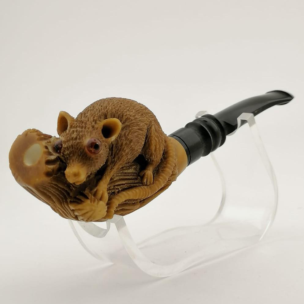 Rat Meerschaum Cigarette Holder: Title: Rat Meerschaum Cigarette Holder Materials: Meerschaum Dimension: 5.9 inch(15cm) Additional Information: Rat,Hand carved Meerschaum Cigarette Holder. Made in Turkey,Eskisehir by Meerschaum Carve