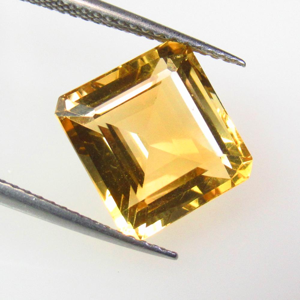 5.95 Ctw Natural Yellow Citrine Octagon Cut (1 of 2)
