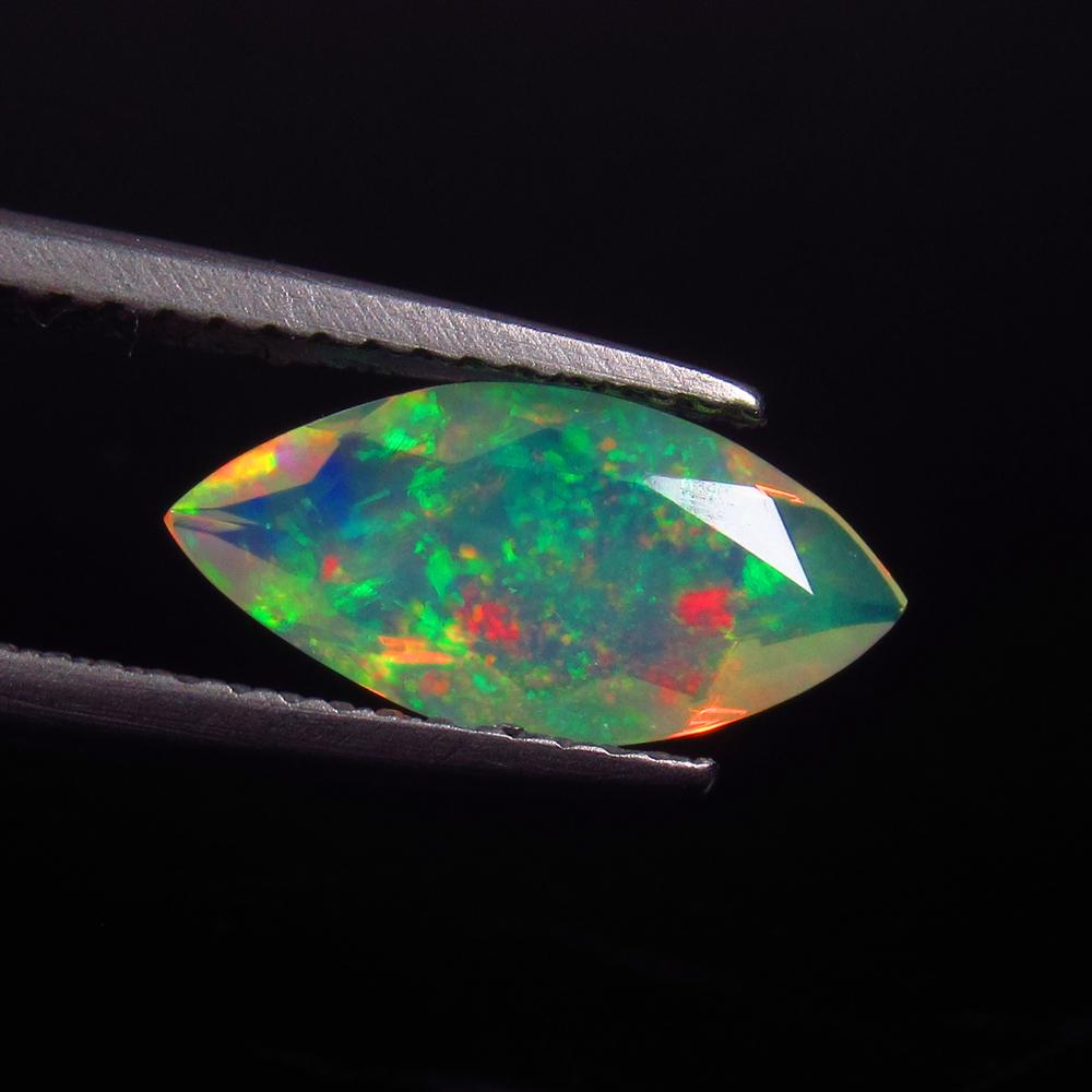 Natural Multicolor Opal - 1.18 Ct (1 of 2)