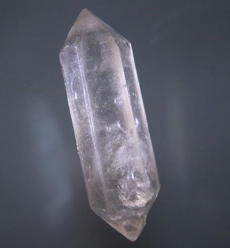 BIG BITERMINATED QUARTZ CRYSTAL (1 of 6)