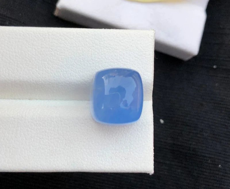 Aquamarine,13.50 Carats Top Quality Blue Aquamarine Cabochon -13*12*9 mm (1 of 3)