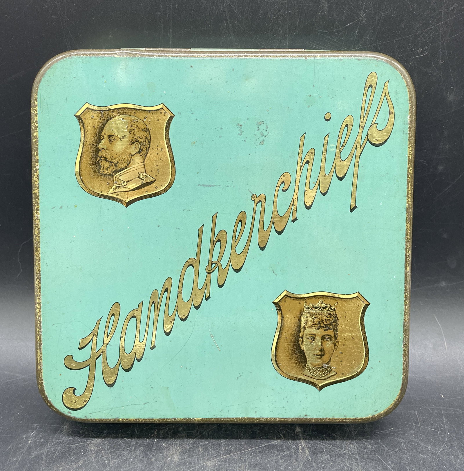 Vintage John Hill & Sons Handkerchiefs Biscuit Tin (1 of 8)