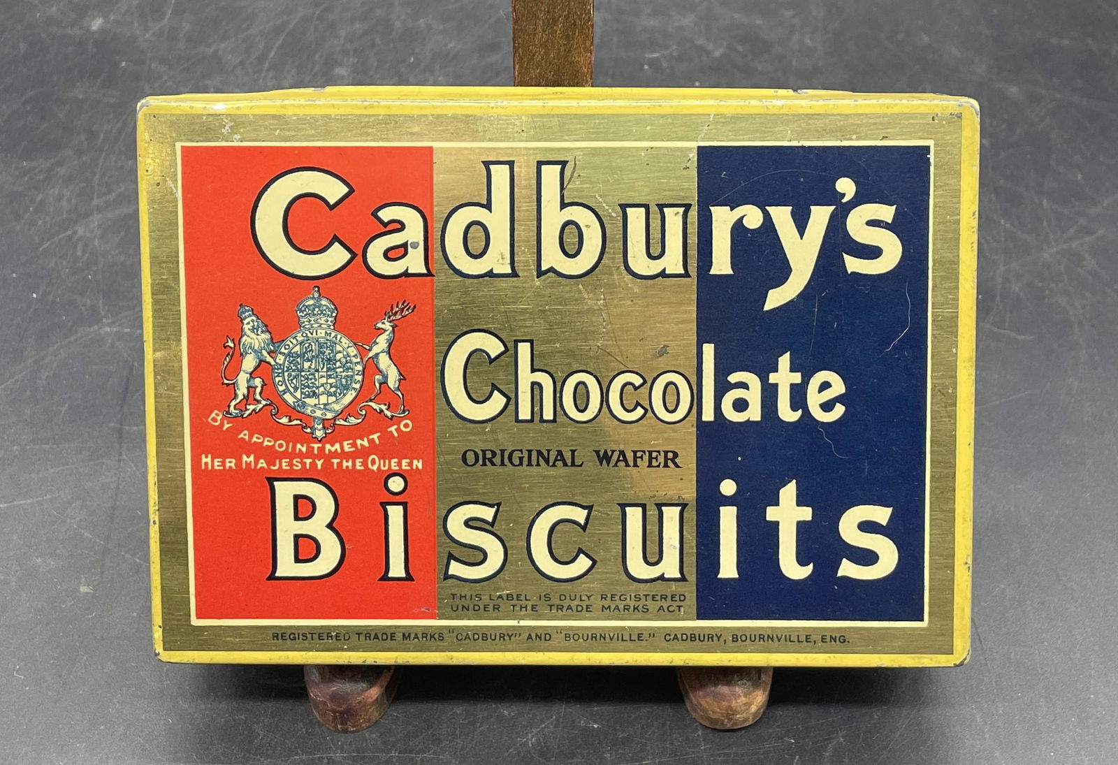 RARE ANTIQUE CADBURY'S CADBURYS CHOCOLATE BISCUITS TIN CASKET (1 of 5)