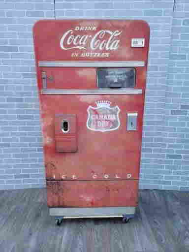 Banks, Registers & Vending Machines