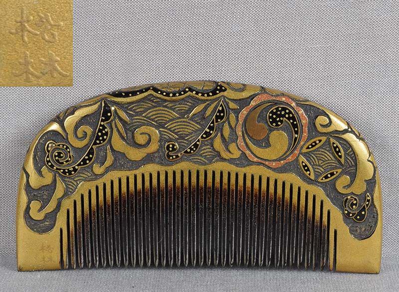 19c Japanese lacquer horn KUSHI hair comb SAMURAI CRESTS by SHORIN (1 of 5)