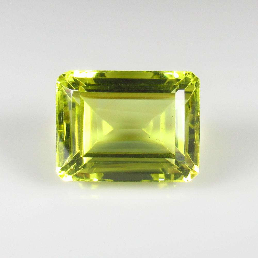 Natural Lemon Quartz - 13.65 Ct: No Reserve! Title: Natural Lemon Quartz - 13.65 Ct Origin: Africa Weight: 13.65 Size/Dimensions: 16.0 x 12.3 x 9.0 mm Additional Information: Pieces : 1 No's / Shape : Octagon Cut / Color : Greenish Y