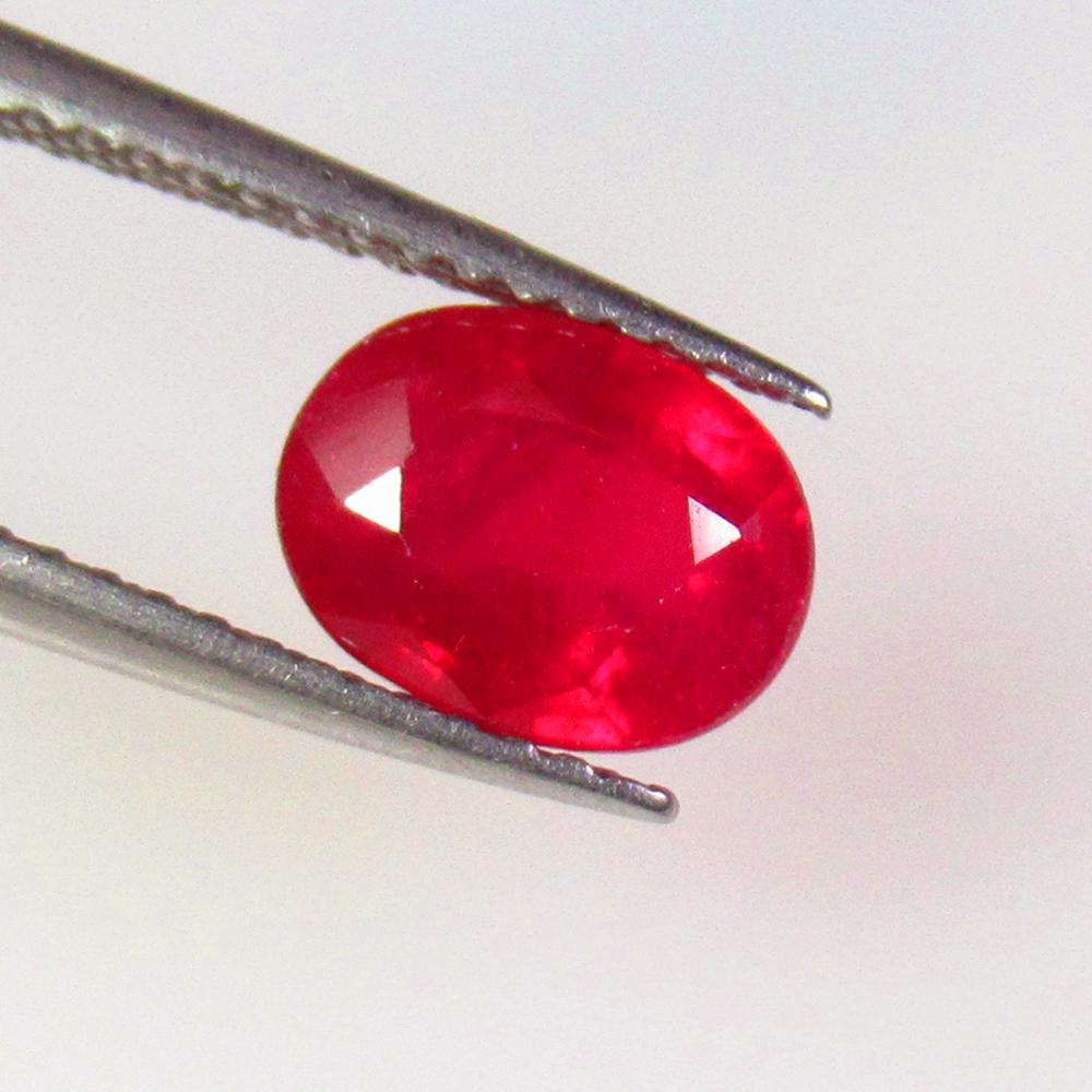 2.11 Ctw Natural Mozambique Red Ruby Oval Cut (1 of 2)
