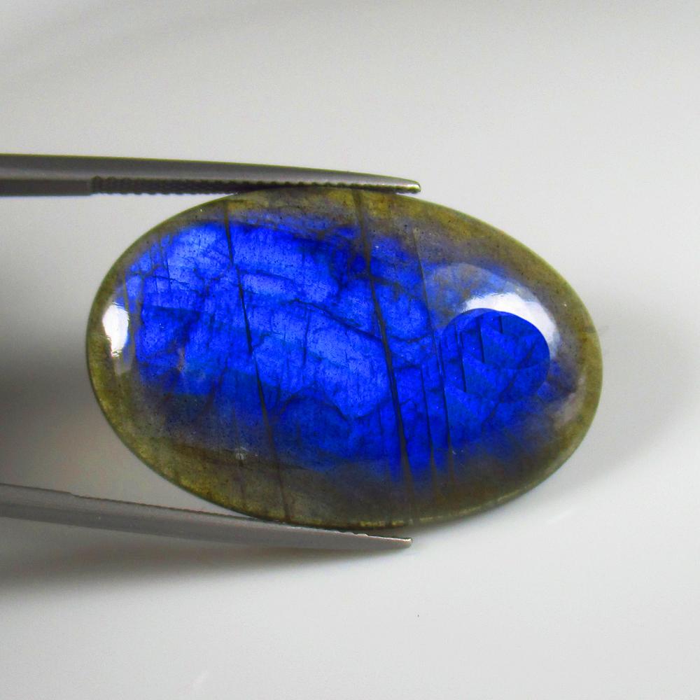 Natural Labradoeite - 30.19 Ct (1 of 3)