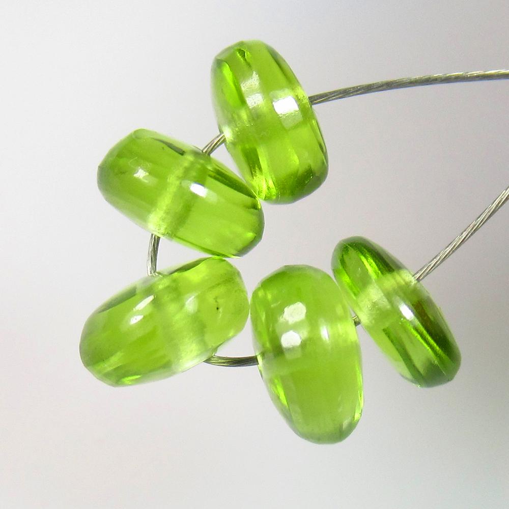 4.40 Ctw Natural 5 Pakistan Peridot Drilled Round Beads: No Reserve! Title: 4.40 Ctw Natural 5 Pakistan Peridot Drilled Round Beads Stone Clarity: Transparent Gemstones: Natural Peridot Beads Carat Weights: 4.4 Size/Dimensions: 5.50 to 5.80 mm / 5 PC's Addi