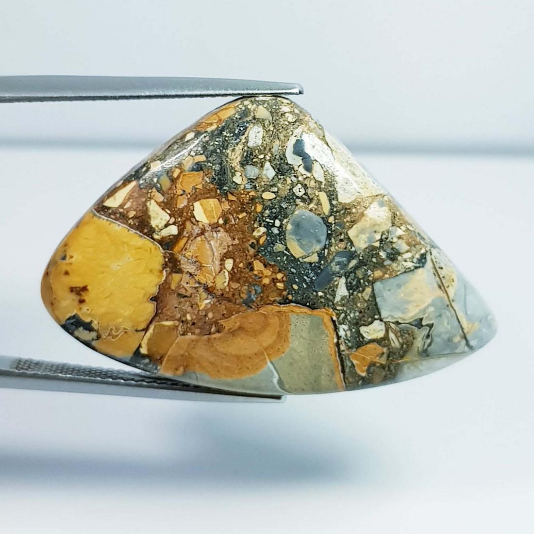 36.75 ctz Natural Malingono Jasper: No Reserve! Title:36.75 ctz Natural Malingono Jasper Color/Clarity:Jasper Gemstones:Multy Color / Opaque Carat Weights:36.75 Size/Dimensions:36.00 x 23.30 x 5.80 Additional Information:Fnacy / Brazil