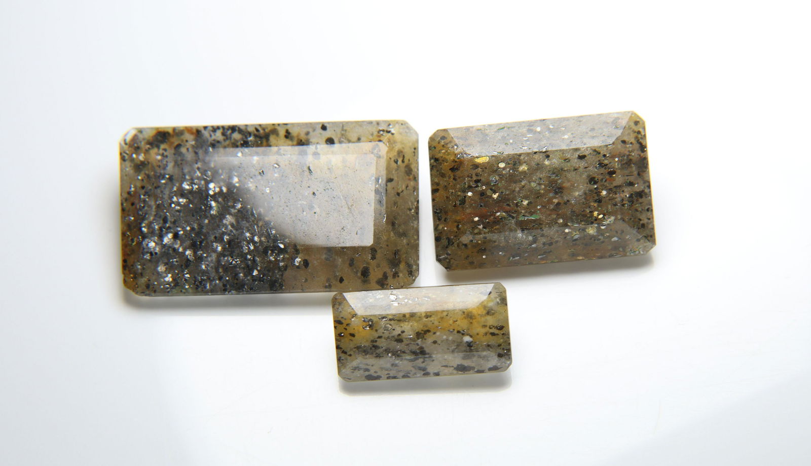 55.65 Cts Natural Black Sunstone Set (1 of 5)