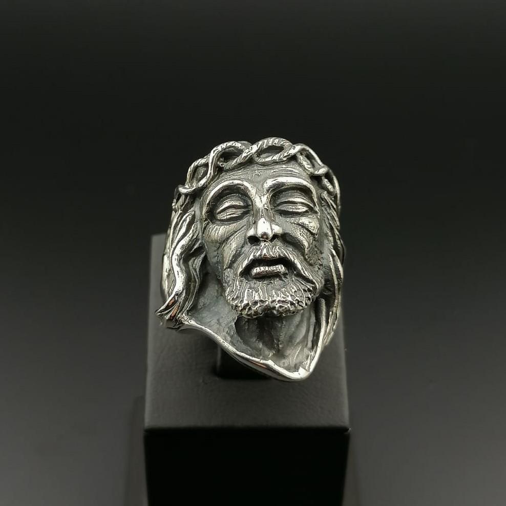 925 Silver Jesus Ring (1 of 8)