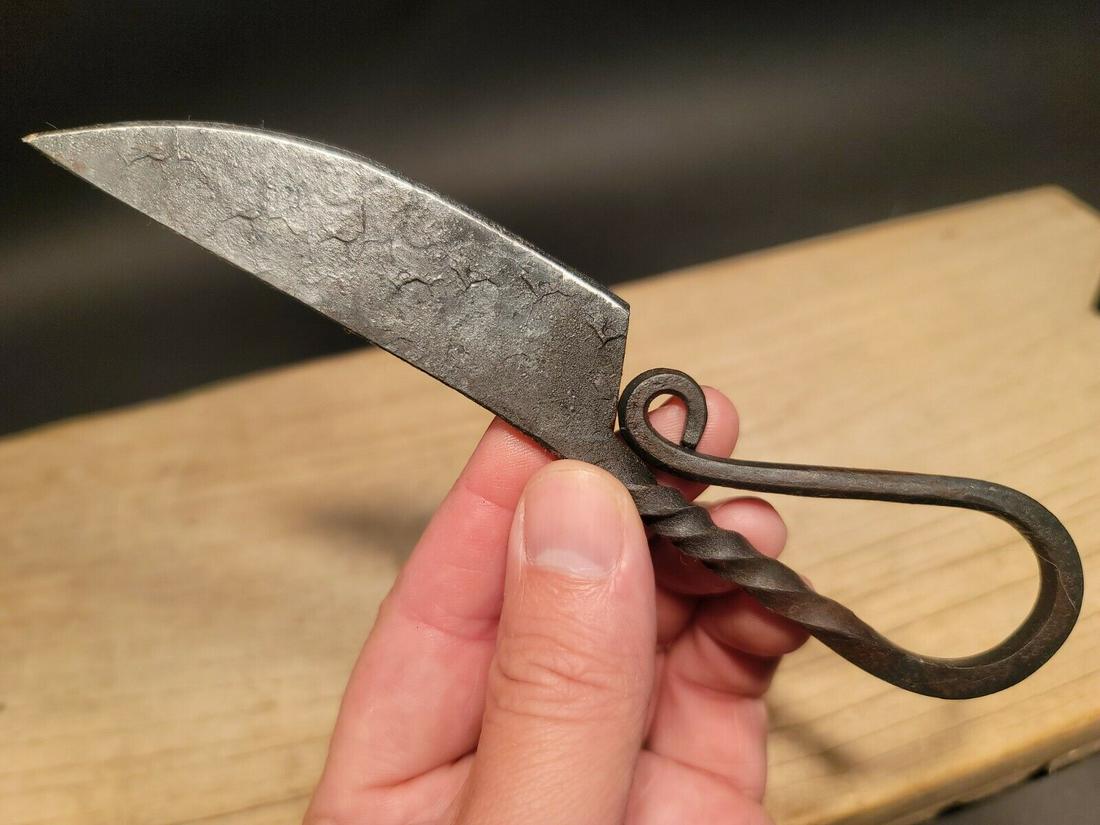 Blacksmith Forged Flint Striker Knife (1 of 12)