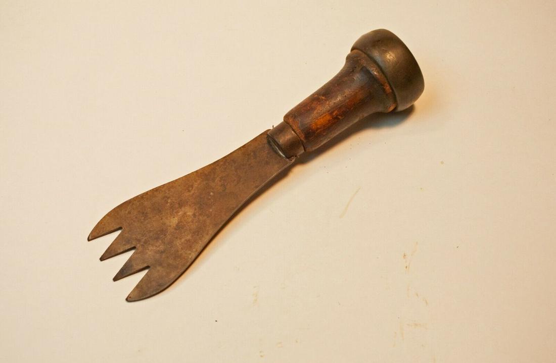 Antique Primitive Ice Chopper Scraper (1 of 9)