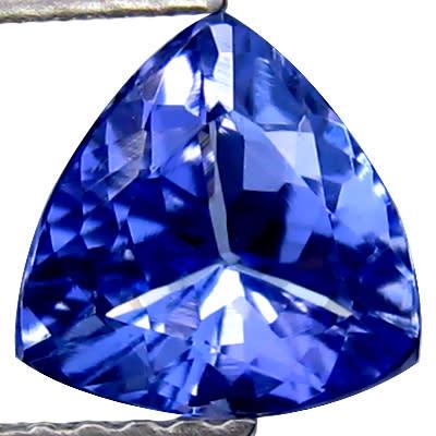 Natural Tanzanite 0.47ct Trillion Bluish Violet VVS: Title: Natural Tanzanite 0.47ct Trillion Bluish Violet VVS Additional Information: 1 x Natural Tanzanite 0.47ct Trillion Bluish Violet VVS - Shape: Trillion - Weight: 0.47ct - Colour: Bluish Violet - 