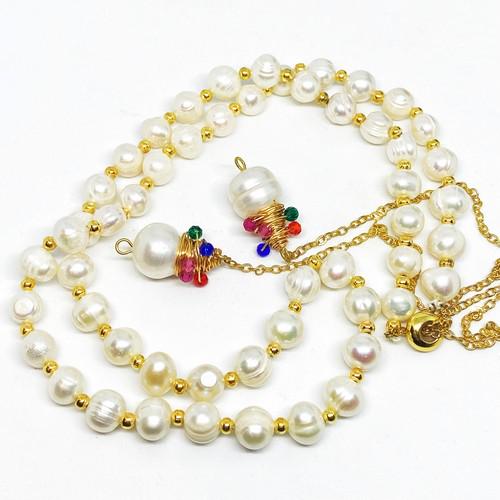 Australia SouthSea Baroque Cultured Pearls Designed Necklace: Title: Australia SouthSea Baroque Cultured Pearls Designed Necklace Additional Information: Australia SouthSea Baroque Cultured Pearls Designed Necklace Baroque shaped pearls have a noticeably irregul