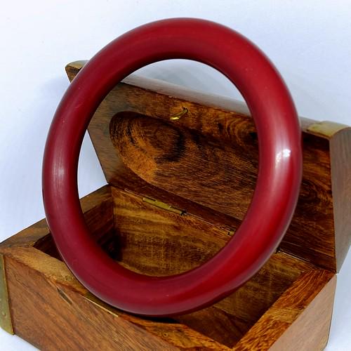 Rare 1930's Vintage Cherry Red Amber Bakelite Bangle Bracelet (1 of 7)