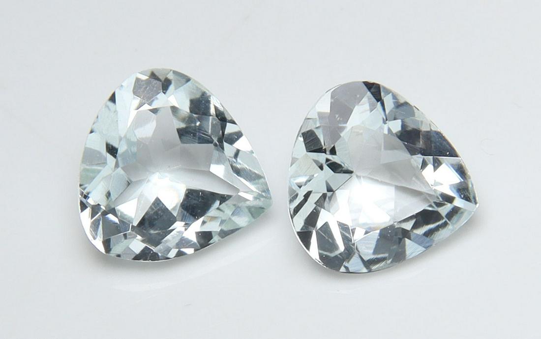 1.07 cts Natural Aquamarine Pair (1 of 4)