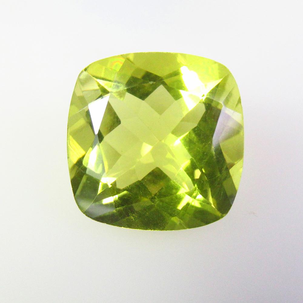 9.95 Ctw Natural Lemon Quartz Cushion Cut: No Reserve! Title: 9.95 Ctw Natural Lemon Quartz Cushion Cut Stone Clarity: VVS Gemstones: Natural Lemon Quartz Carat Weights: 9.95 Size/Dimensions: 14.00 x 14.00 x 8.60 mm Additional Information: Goo