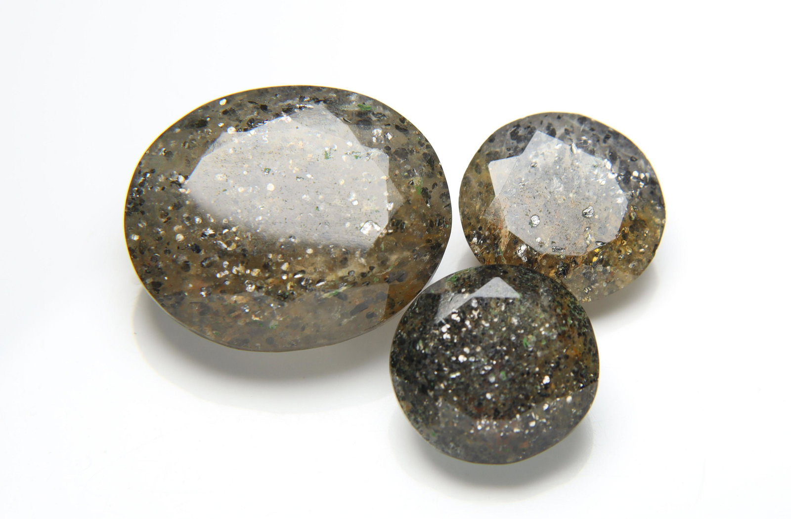 52.95 Cts Natural Black Sunstone Set (1 of 3)