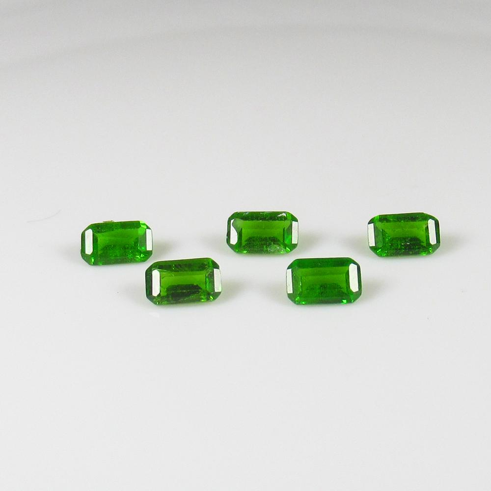 Natural Chrome Diopside Set - 1.41 Ct (1 of 3)
