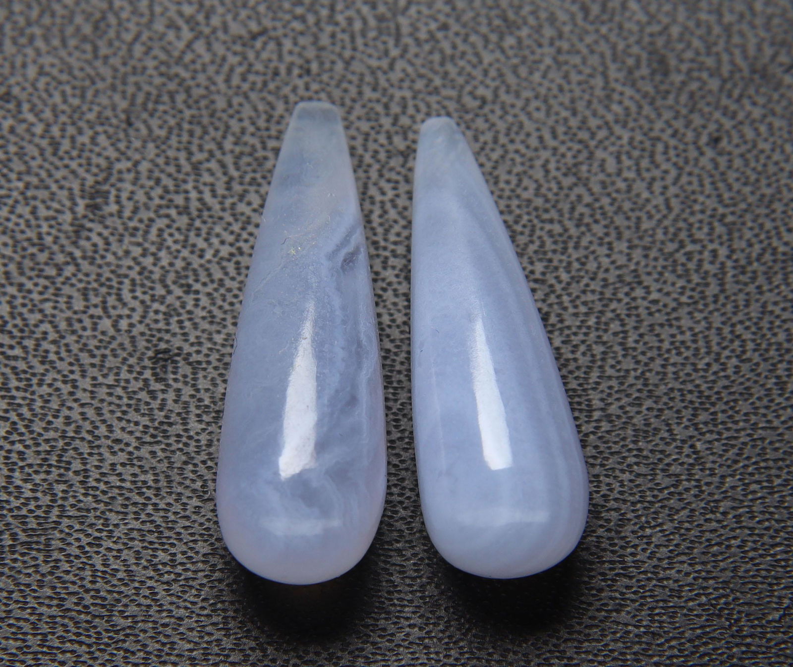 Beautiful 13.43 Ct Natural Blue Lace Agate Pair (1 of 2)