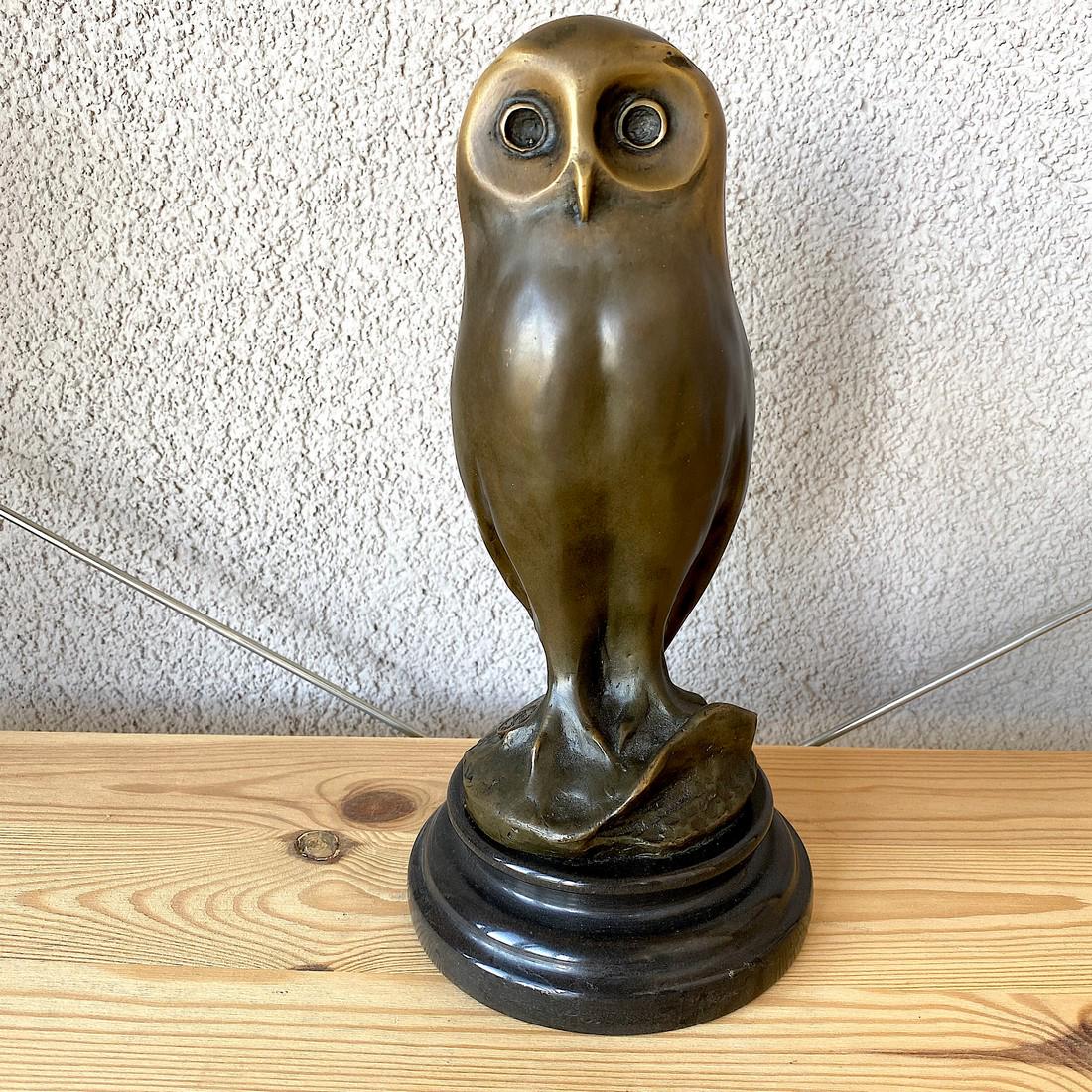 Bronze owl statue by Milo (1 of 8)
