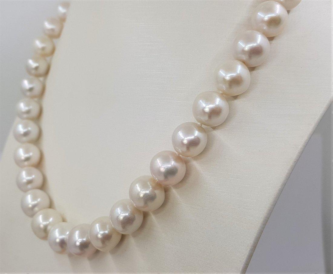 11x12mm Multi Color Edison - Necklace: Title: 11x12mm Multi Color Edison - Necklace Description: Most freshwater pearls are nucleated by tissue, but Edison cultured pearls are nucleated with beads, exactly as saltwater pearls. This necklac