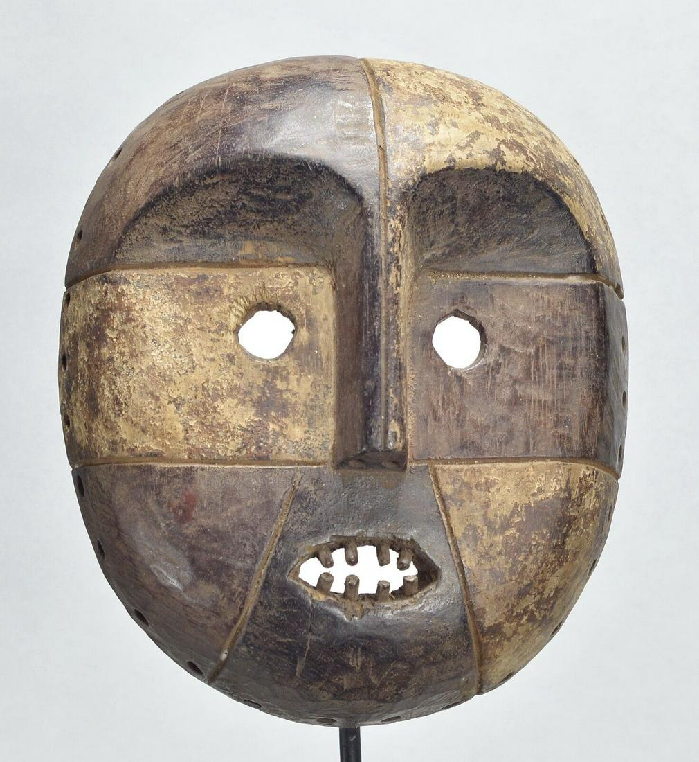 African Art Nice KOMO kumu Mask Congo drc: Title: African Art Nice KOMO kumu Mask Congo drc Description: Kumu Komo Mask Congo Drc MATERIAL: Wood DIMENSIONS: 24.5 cm About 9 3/4 inches CONDITION : Medium Reserve: $200.00 Shipping: Domestic: Fla
