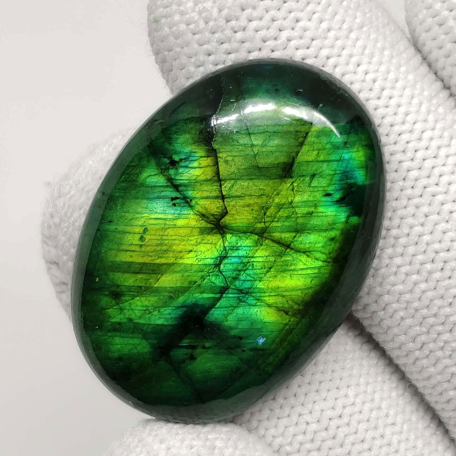 49.80 Ct "Stunning" Blue Green Fire Labradorite (1 of 1)