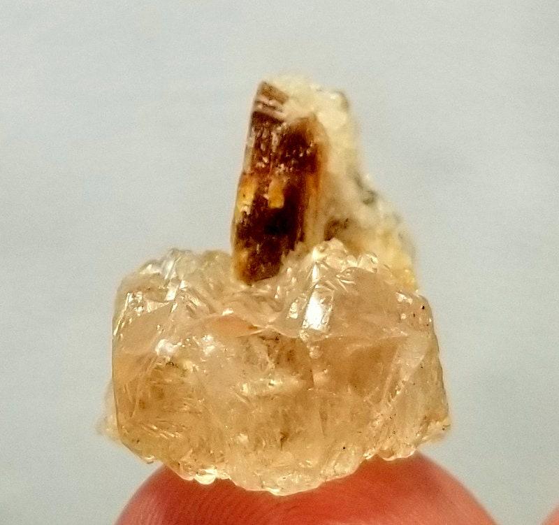 6 Gram lovely Natural Double Terminated Etched Topaz With Muscivite Specimen From Skardu pakistan (1 of 8)