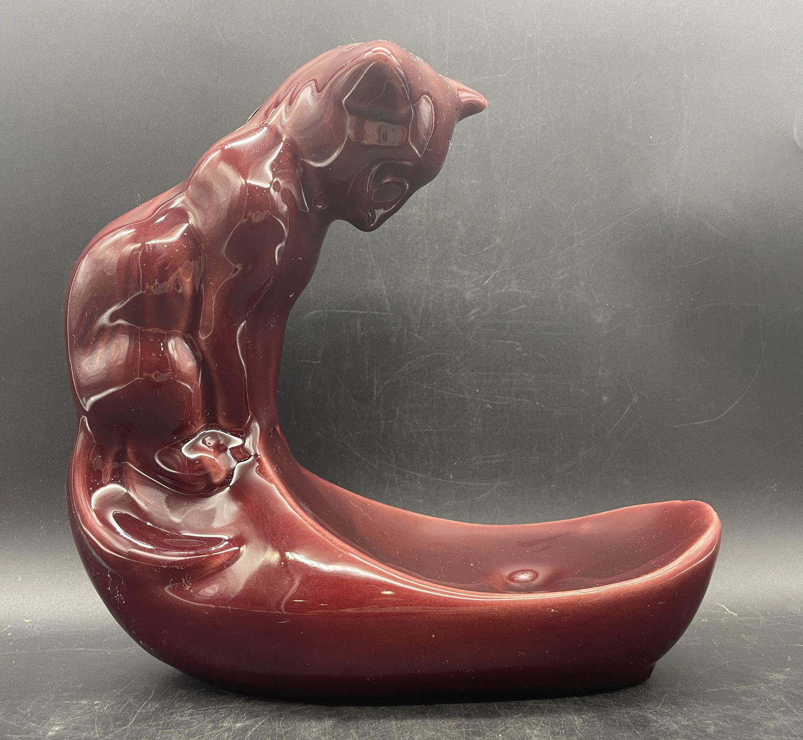 VINTAGE LARGE CAMARK/ROYAL HAEGER RED CAT FISH BOWL STAND/ HOLDER: Title: VINTAGE LARGE CAMARK/ROYAL HAEGER RED CAT FISH BOWL STAND/ HOLDER Date/Period: UNKNOWN Dimension: APPROX 8.5 X 4 X 8 Material: CERAMIC Additional Information: VINTAGE LARGE CAMARK/ROYAL HAEGER