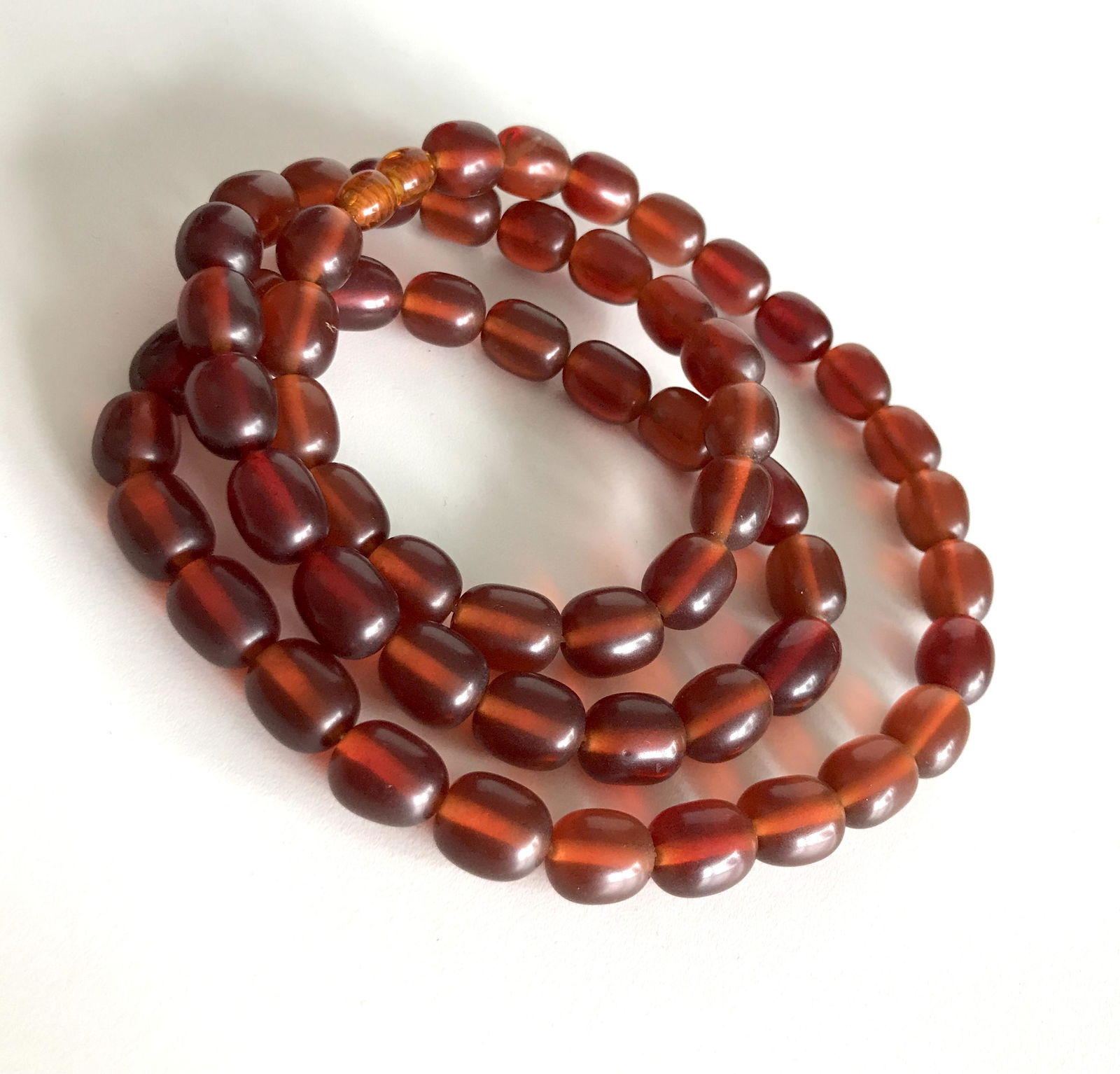 Marvellous Unique Vintage Bakelite Necklace made from Olive shaped Bakelite beads (1 of 7)
